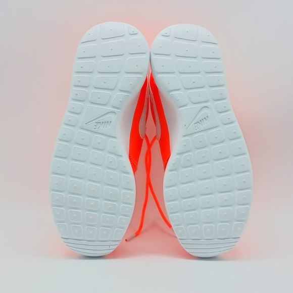 Nike Rosche 1 Premium 'Total Orange' Streetwear/Running Shoes Size 6 for Women - Picture 7 of 11